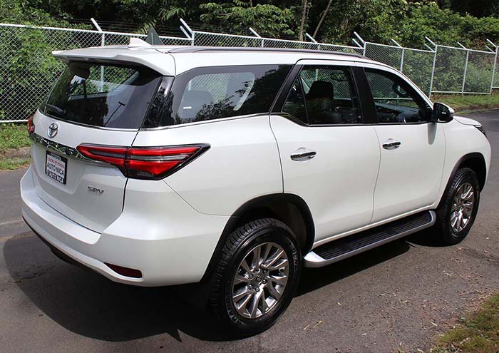 Toyota Fortuner Nicaragua Exterior Atras