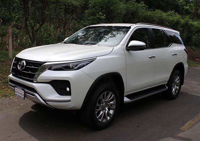 Toyota Fortuner Nicaragua Exterior Frontal