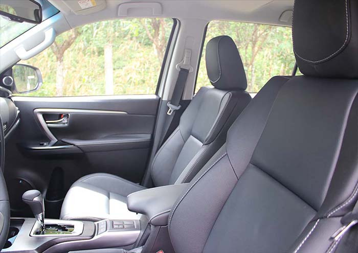 Toyota Fortuner Interior Asientos Delanteros